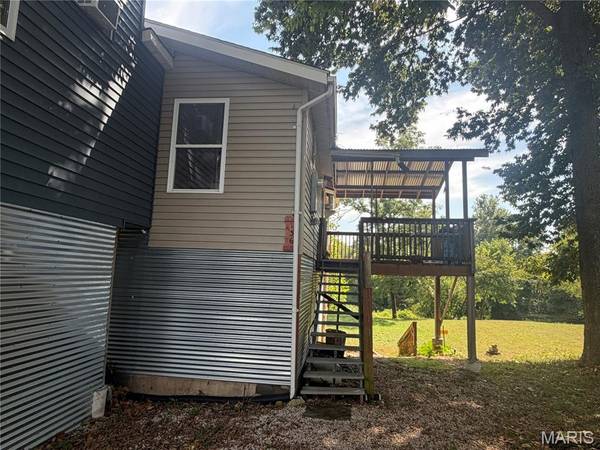 136 Shore Acres DR, Dittmer, MO 63023