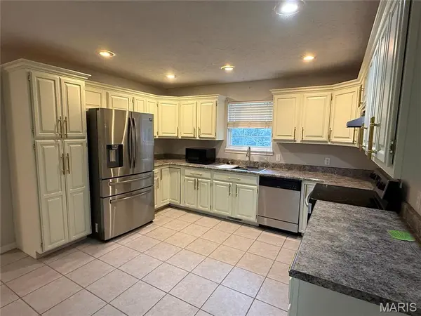 10780 Austin Lane, Plato, MO 65552