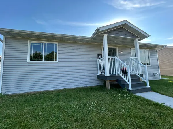 2008 Nelson DR, Thief River Falls, MN 56701