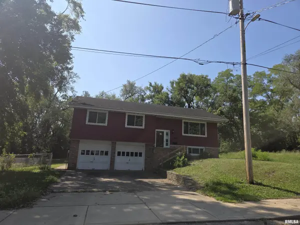 2608 W FREMONT ST, Peoria, IL 61605