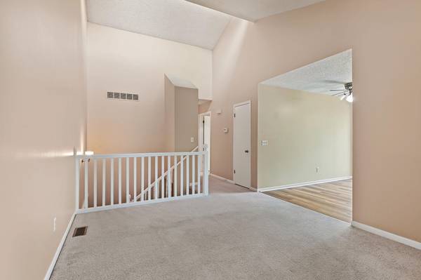 2472 S Capri Lane, Wichita, KS 67210