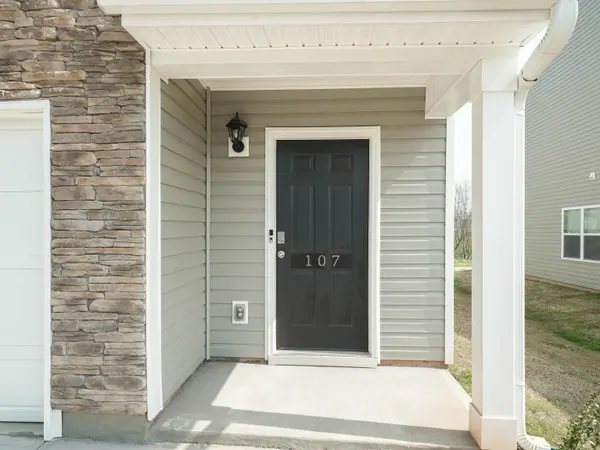 107 Sunriff CT, Greer, SC 29651