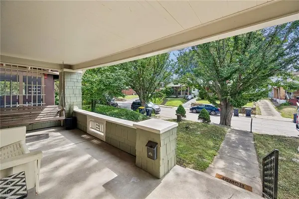 14 W 74 ST, Kansas City, MO 64114