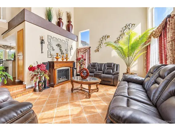 20473 E 40th, Denver, CO 80249