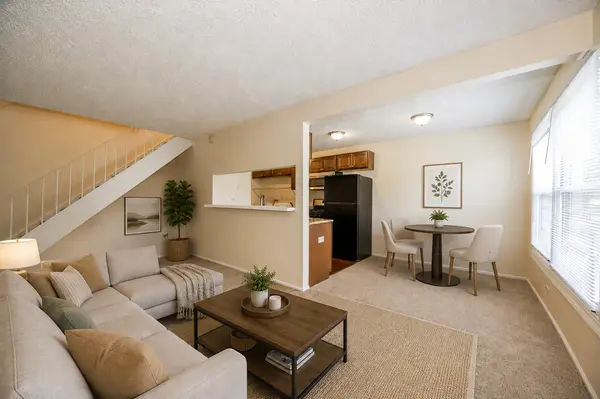 1257 Pearl AVE #C, Glendale Heights, IL 60139