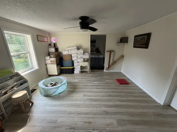 708 Gray St, Mount Pleasant, TN 38474