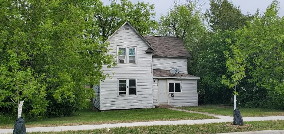 611 3rd ST SE, Bemidji, MN 56601