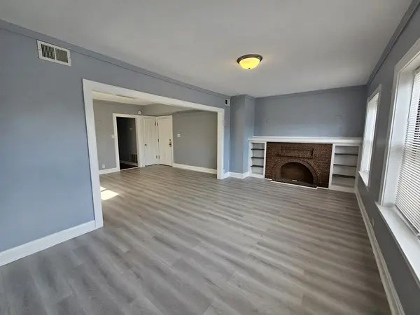 6604 Roosevelt RD #2F, Oak Park, IL 60304