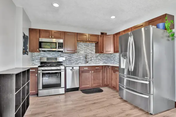 1955 Polaris PL, North Saint Paul, MN 55109