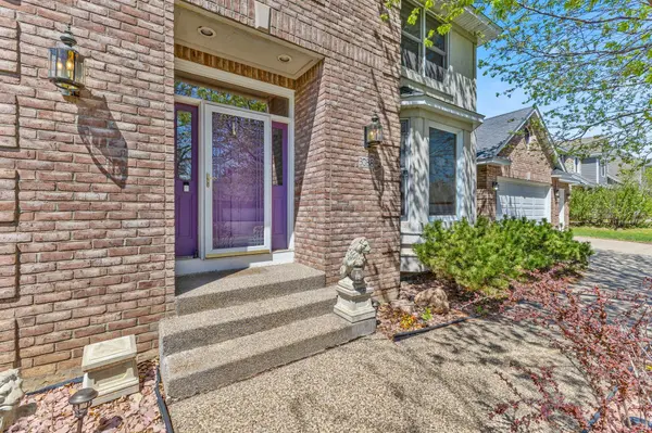 3088 Canyon RD, Chaska, MN 55318