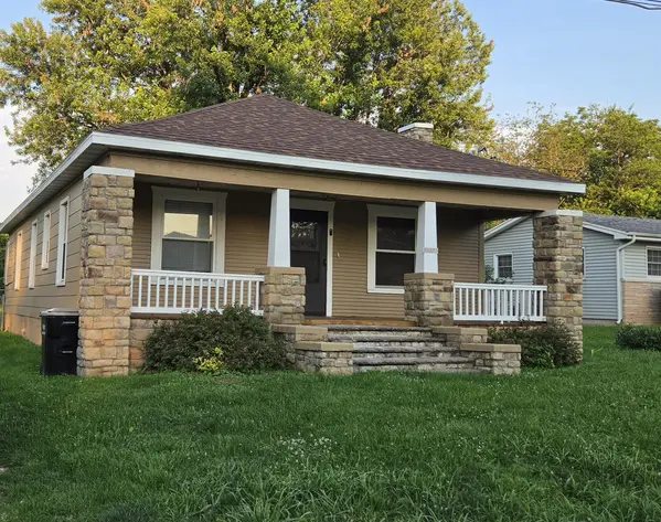 2214 N Fay AVE, Springfield, MO 65803