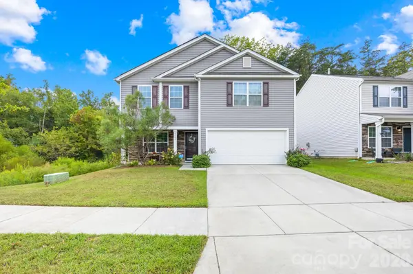 7401 Finnigan RD, Charlotte, NC 28215