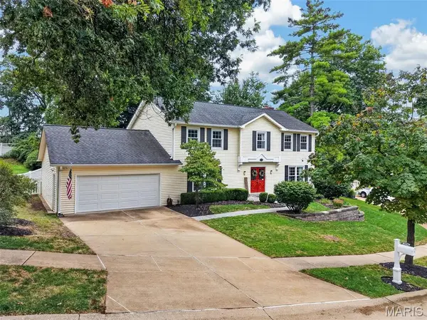 14980 Claymont Estates DR, Chesterfield, MO 63017