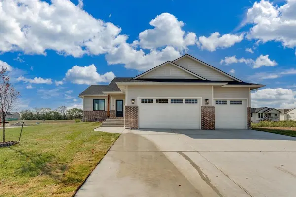 3545 S Linden Ct, Wichita, KS 67210