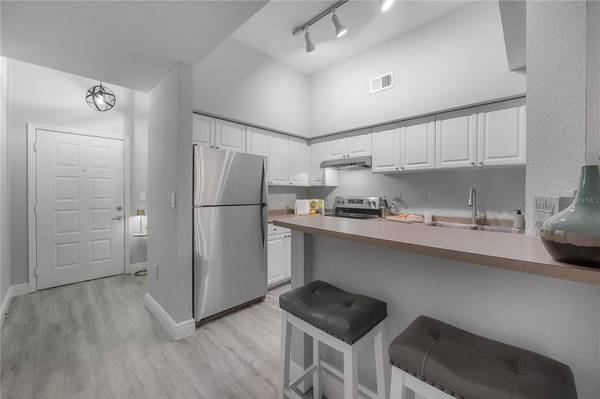402 S ARMENIA AVE #114, Tampa, FL 33609