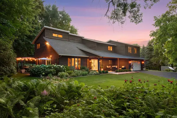 4430 Shady LN, Minnetrista, MN 55364