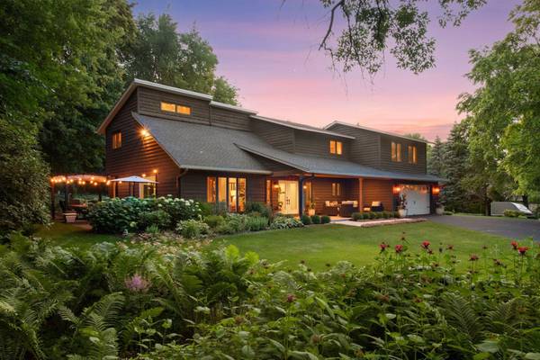 4430 Shady LN, Minnetrista, MN 55364