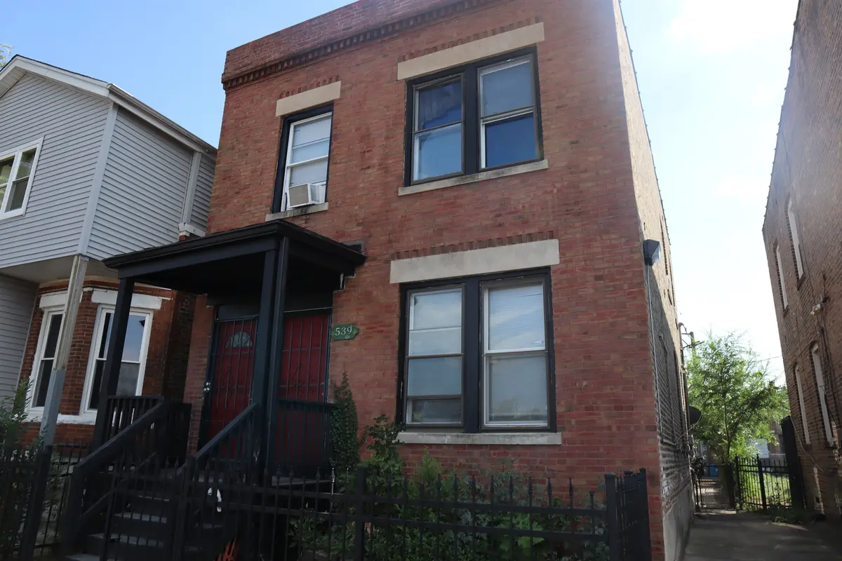 539 E 68th ST, Chicago, IL 60637