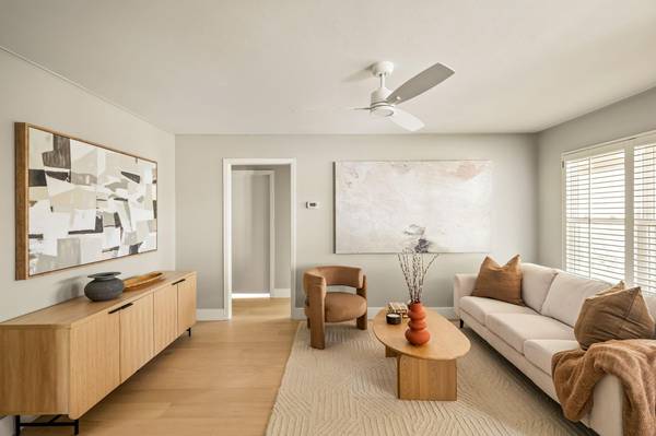 2708 Carnarvon LN, Austin, TX 78704