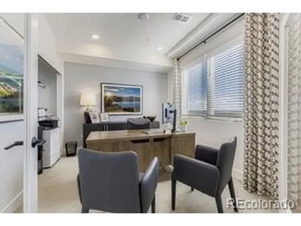 15573 W Washburn, Lakewood, CO 80228