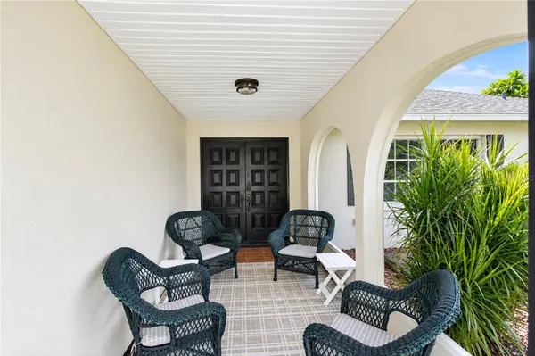 1242 PINEBROOK WAY, Venice, FL 34285