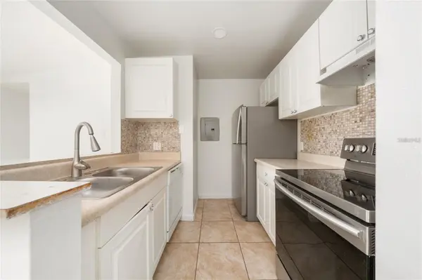 3849 BAY CLUB CIR #204, Kissimmee, FL 34741