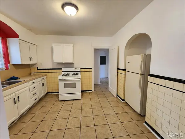 4400 Miami ST, St Louis, MO 63116