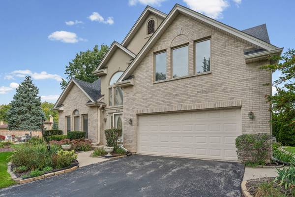 3780 Wilke RD, Rolling Meadows, IL 60008