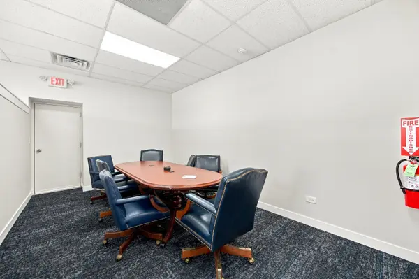 5629 W Roosevelt RD, Cicero, IL 60804