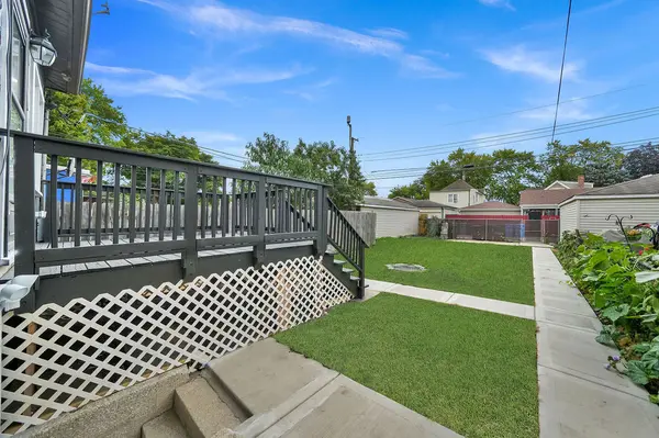 3805 W 63rd PL, Chicago, IL 60629