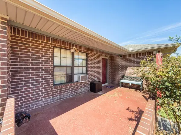 8717 US 183 HWY, Custer City, OK 73639