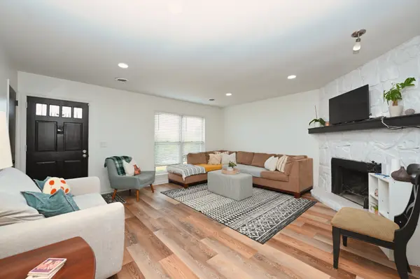 301 Huntington Ridge Dr, Nashville, TN 37211
