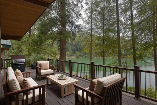 241 Pend Oreille Homes Rd, Newport, WA 99156