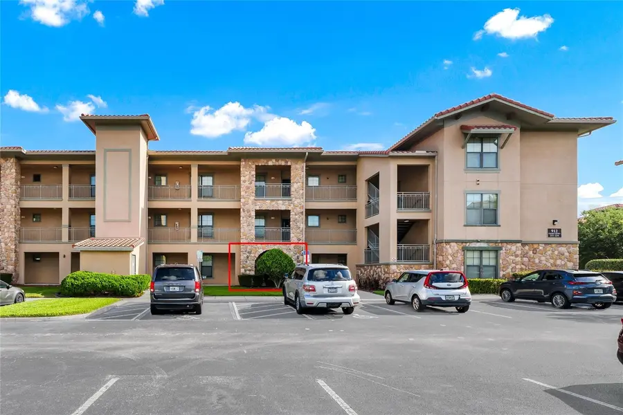 912 CHARO Pkwy #214, Davenport, FL 33897