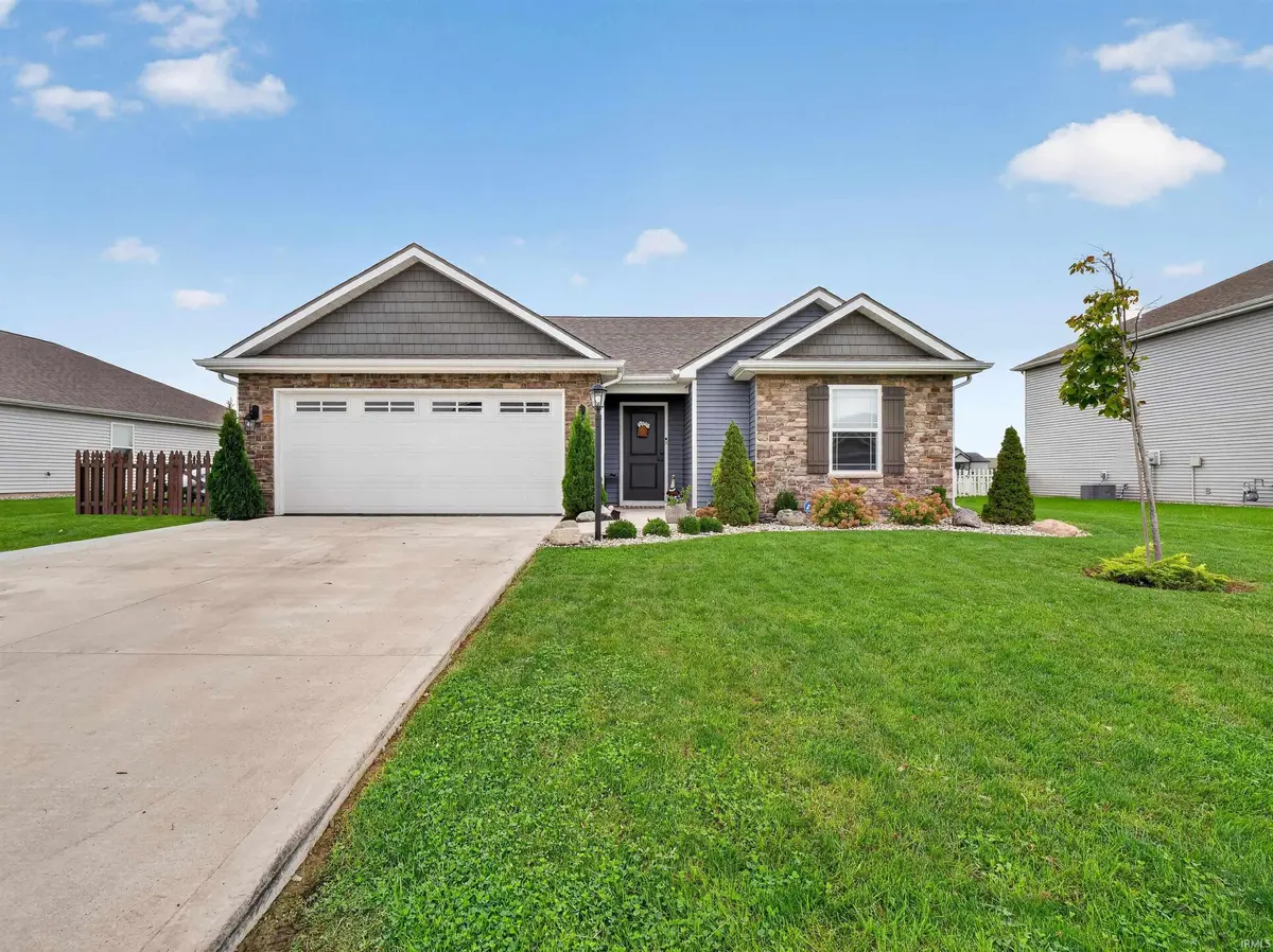 4405 Stone Harbor CT, New Haven, IN 46774