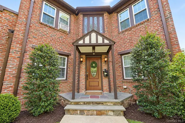 255 Pennsylvania AVE, Mount Vernon, NY 10552