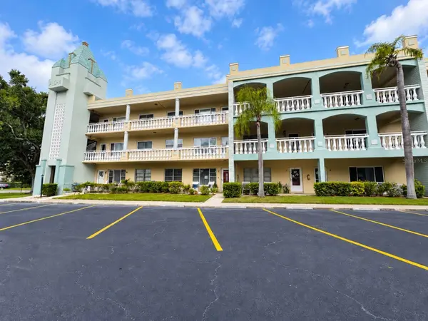2330 ECUADORIAN WAY #32, Clearwater, FL 33763