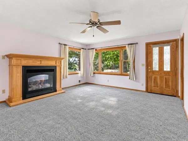 1228 Lincoln AVE, Saint Paul Park, MN 55071