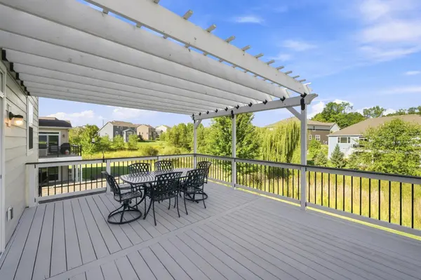 833 Red Cedar CT, Chaska, MN 55318