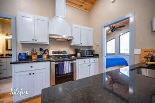 138 Pickleberry TRL, Broken Bow, OK 74728