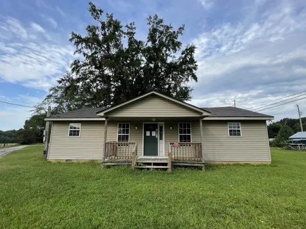 28 Ridge RD, Inman, SC 29349