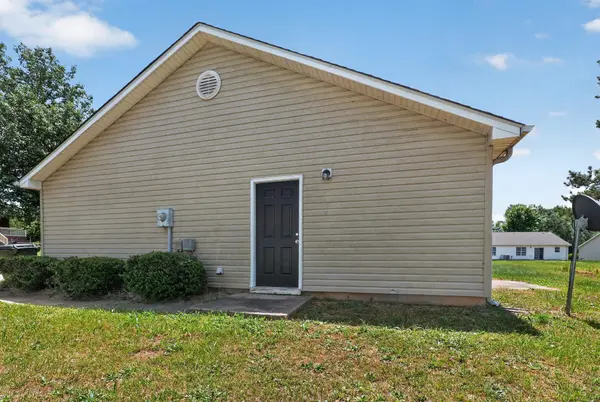 2004 Shalann DR, Spartanburg, SC 29301