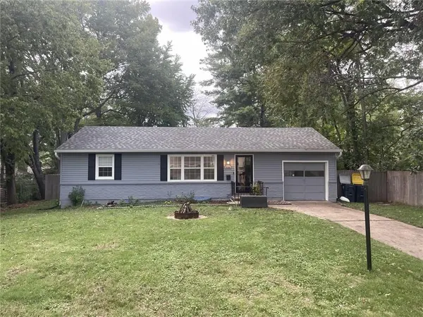 506 E 91st TER, Kansas City, MO 64131