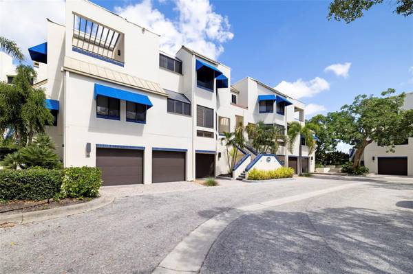 1920 HARBOURSIDE DR #1003, Longboat Key, FL 34228