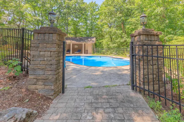 1558 Powder Springs Circle, Flintstone, GA 30725