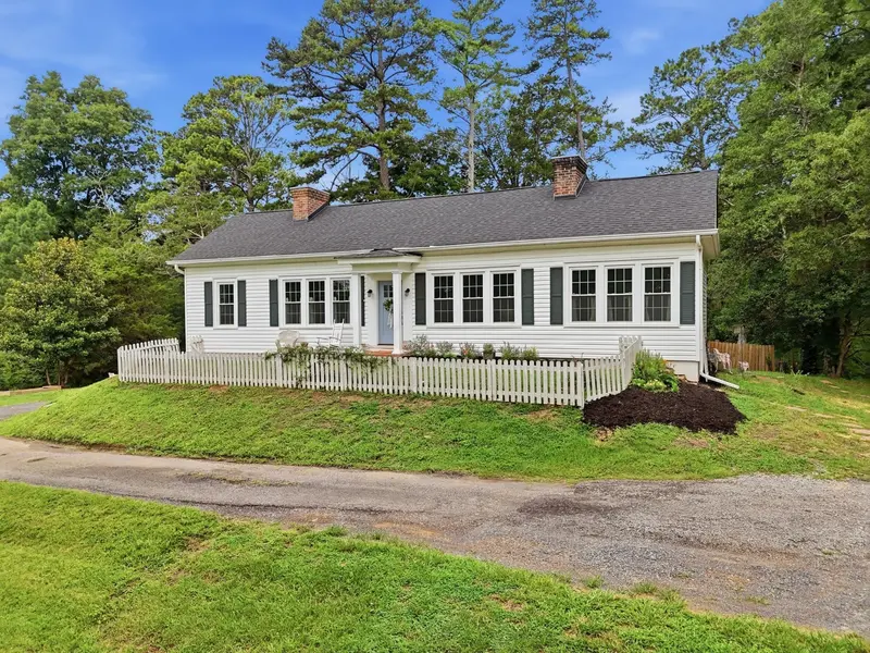 210 James Avenue #NW, Cleveland, TN 37311