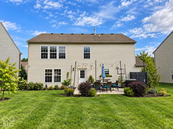 13946 Meadow Lake DR, Fishers, IN 46038