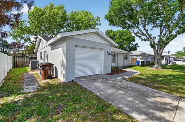 1330 MEADOWBROOK ST, Kissimmee, FL 34744