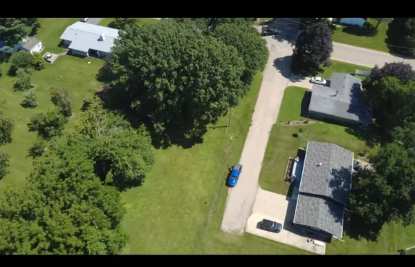 915 Sunset DR, Princeton, IL 61356