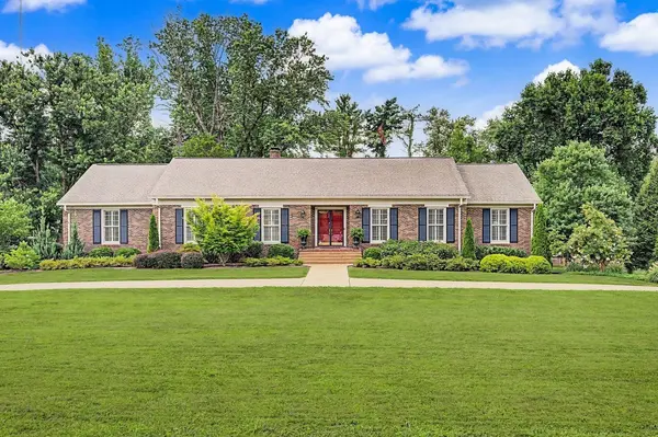 1913 Shamrock Dr, Brentwood, TN 37027